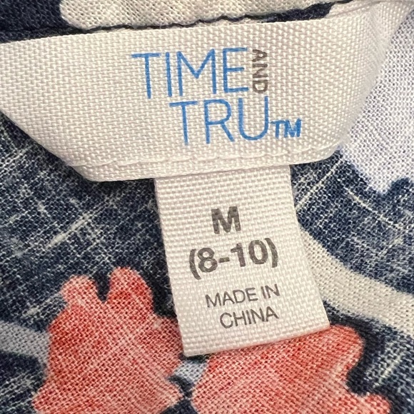 EUC Time & Tru floral print sleeveless top - Picture 5 of 6